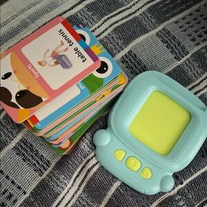 Interactive Learning Toy with Cards - Blue and Yellow